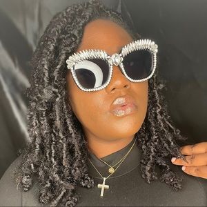 Hollywood Black Sunglasses